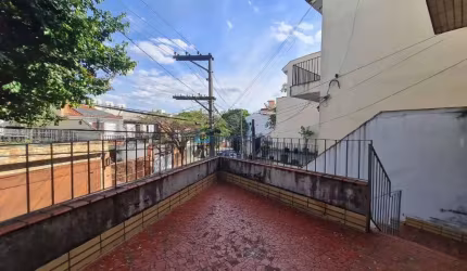 Sobrado no Mirandópolis à 300m do Metrô Praça da Arvore.