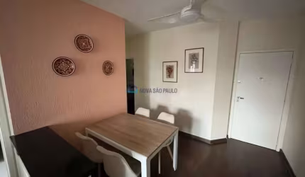 Apartamento 2 dormitórios (suíte)  55m2,1 vaga ,Moema !