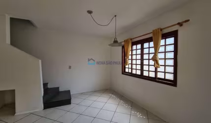 Sobrado próximo a Rua Ibituruna com ótimo preço!