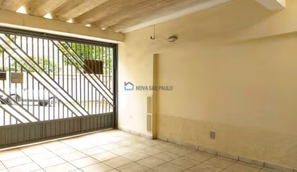 Casa com 3 quartos sendo um suite à venda no Campo Belo|