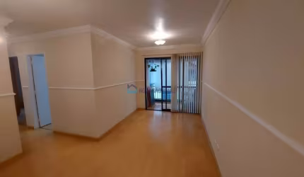Apartamento à venda  Chácara Inglesa com 3 quartos e 1 vaga de garagem.