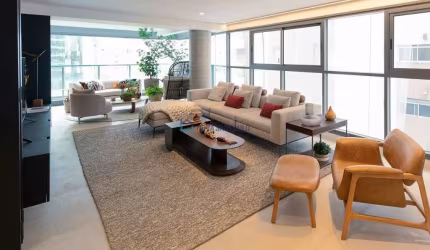 Venda. Apartamento com 145m², 3 Suites. 2 Vagas. Jardim Paulista