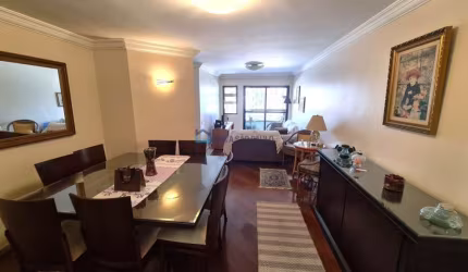 Apartamento amplo a venda na Saúde