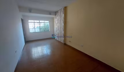Casa à venda em São Bernardo do Campo com 02 quartos e  02 vagas de garagem.
