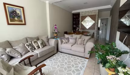 Casa assobradada Jardim da Glória, 3 suítes e 2 vagas