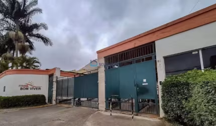 Sobrado Condomínio - 4 Dormitórios, 1 suíte, 2 vagas - Vila Caraguatá