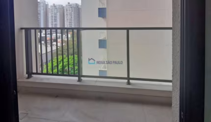 Apartamento studio à venda próximo ao Metrô Vila Mariana.