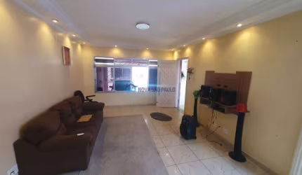 Casa assobradada à Venda 4 Dormitórios - Vila Arapuã