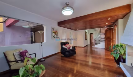 Casa de Condomínio  à Venda no Morumbi com 400m²  4 Suítes 3 Vagas