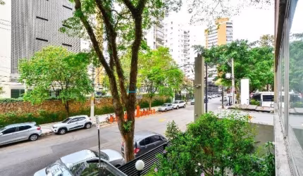 Venda. Moema Pássaros. Apartamento 76M². 2 quartos.1 vaga.