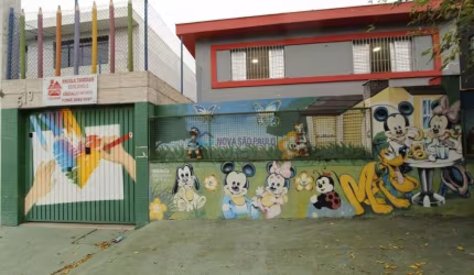 Sobrado residencial/comercial próximo à Av. Cupecê
