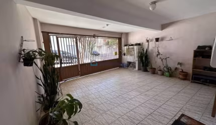 Casa térrea com 2 dormitórios próximo ao Metrô São Judas.
