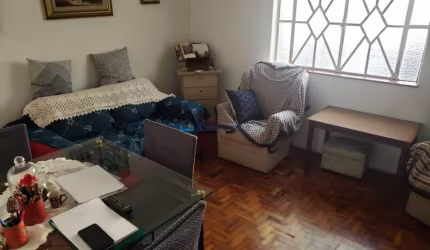 Casa à venda na Vila Clementino com 2 quartos.