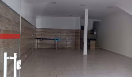 Prédio comercial bem localizado, próximo ao metrô Saúde.