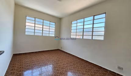 Sobrado à venda na Vila Santa Catarina com 2 casas no mesmo terreno.