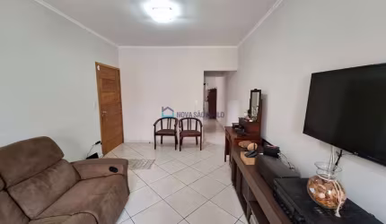 Sobrado à venda na Saúde com 3 quartos sendo 1 suíte e 2 vagas de garagem.