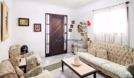 Sobrado com 125 m²  3 dorms  sendo 1 suíte  , área de serviço 4 vagas de garagem