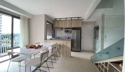 Apartamento Duplex com 2 Suítes e 1 Vaga à venda em Moema