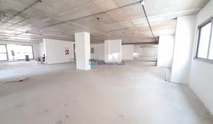 Laje Corporativa com 690 m² | 6 vagas | Padrão construtora | Jabaquara | Estação Conceição