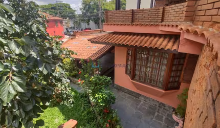 Sobrado/ Jabaquara/ 3 dorm/1 suíte/ 4 vagas/ sacada/ jardim/ Edícula/ 240 m²