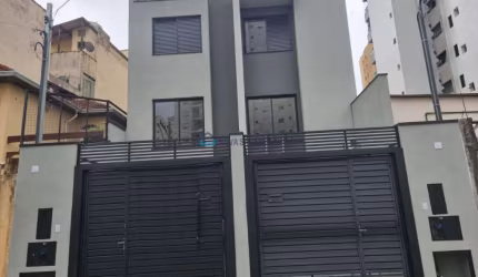 Sobrado Tríplex  170m², 4 dormitórios, Suíte, 2 Vagas e Espaço Gourmet! Proximo ao Metrô Sta. Cruz