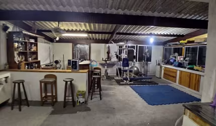 Casa de Vila Venda| 3 quartos  sendo  1 suíte |3 banheiros|600 metros Metro Santa Cruz