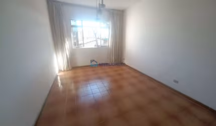 Sobrado à venda Vila Santa Catarina, 3 quartos - suíte - 2 vagas