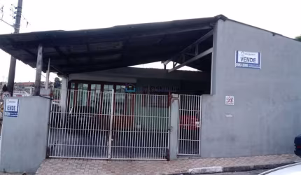 Casa Térrea com 5 dormitórios e 7 vagas no Jabaquara.