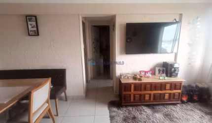 Apartamento Reformado 2 dormitórios  1 vaga