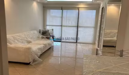 Apartamento com 2 quartos, 2 banheiros e 2 vagas na Vila Gumercindo
