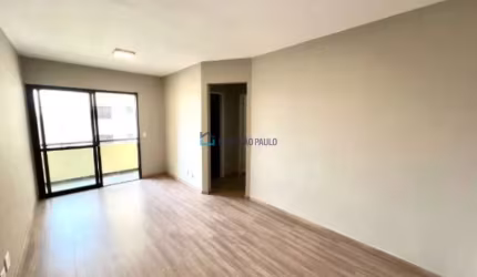 Apartamento em andar alto com 57m² de área útil.