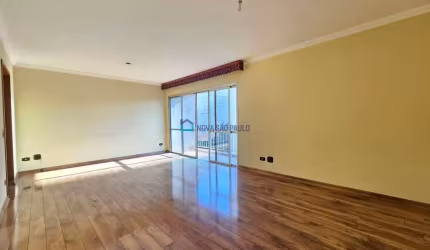 Apartamento no Campo Belo | 3 Quartos | 1 Suíte | 2 Vagas