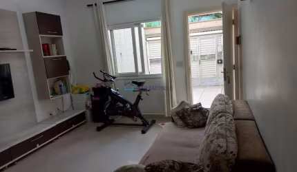 Sobrado à venda 2 quartos sendo 2 suítes,  3 banheiros, 1 vaga nao jabaquara