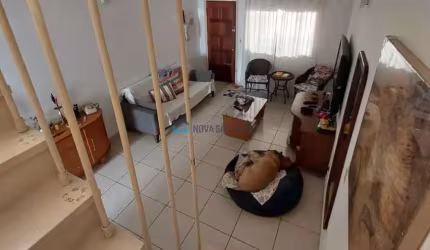 Casa á venda, 109m2, 3 quartos, edícula, no Jabaquara.