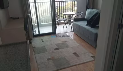 Metrô Vila Mariana, apartamento tipo Studio, com sacada, sem vaga.