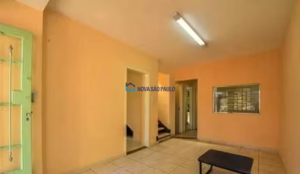 Sobrado 150m² - 03 Dormitórios 02 Vagas - Brooklin.