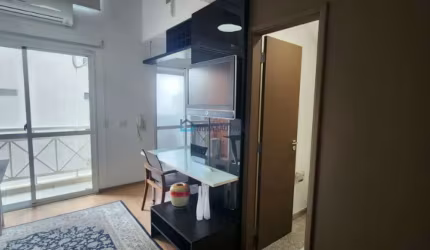 Apartamento duplex , 1 dormitorio ,43m2, 01 vaga, local nobre.