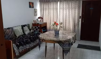 SOBRADO 2 SUÍTES E 1 VAGA - SAÚDE