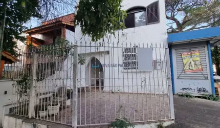 Sobrado para reforma geral, cômodos grandes,4 Dts,2 salas, Edícula, 2vagas ! Vai a pé Metrô Ana Rosa