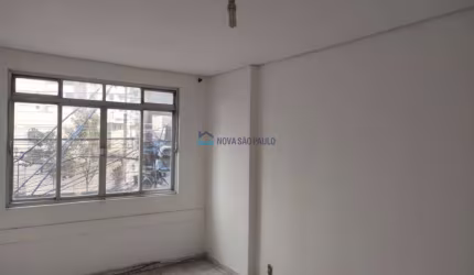 Prédio Comercial 306m² - 8 Salas -Vila Emir