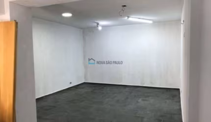 Casa 03 dormitórios 01 suíte 02 vagas - Vila Nova Conceição