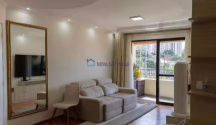 Apartamento na Saúde 4 dorm.