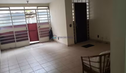 Casa a venda em Moema Pássaros com 03 dormitórios e 02 vagas