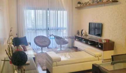 Apartamento à venda, com 3 dormitórios, 1 suíte, 2 vagas, a 500 metros do metrô Chácara Klabin