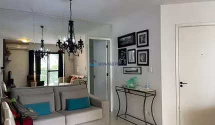 Moema, Apartamento Modern com muita luz natural!