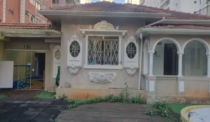 Casa a venda Comercial Moema 350 m2 terreno