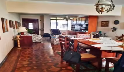 Sobrado à venda em Vila Mariana / Clementino . 4 dormitórios (1 suíte), 3 banheiros 01 vaga