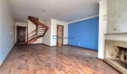 Casa de condomínio fechado, no Jardim da Saúde, nas imediações do metrô Saúde, Shopping Plaza sul!