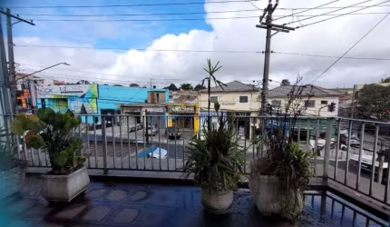 Sobrado 400m² - 6 Dormitórios, 3 Vagas - Saúde