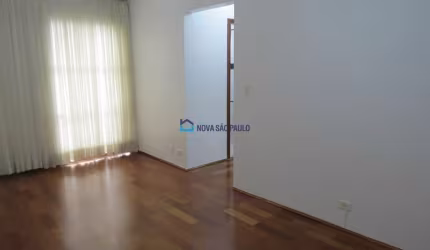 Apartamento no Jabaquara com 2 dormitórios, 2 banheiros